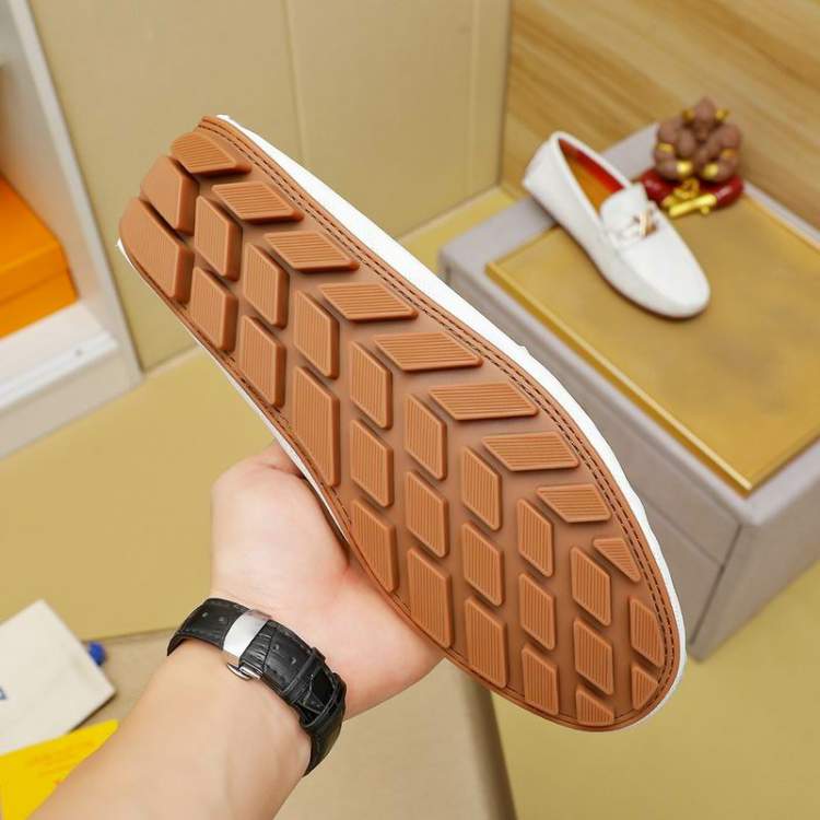 Picture of Louis Vuitton Shoes _SKULVsz38-45mnf081412217